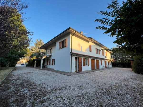 casa indipendente in vendita a Molinella in zona San Pietro Capofiume