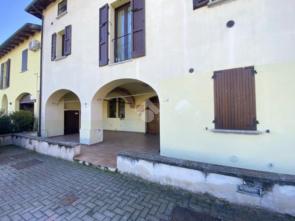 appartamento in vendita a Molinella in zona San Martino in Argine