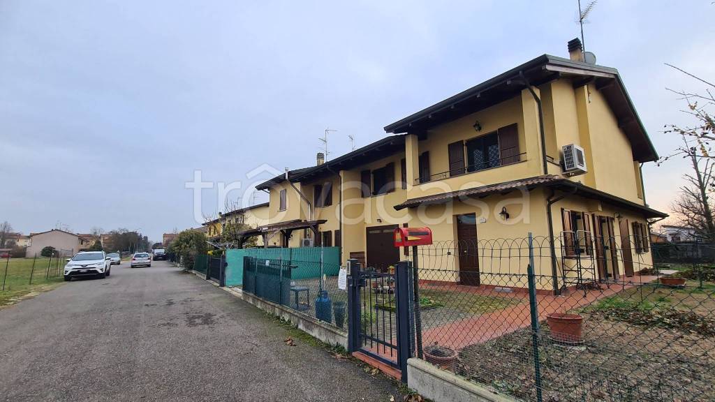 casa indipendente in vendita a Molinella in zona Marmorta