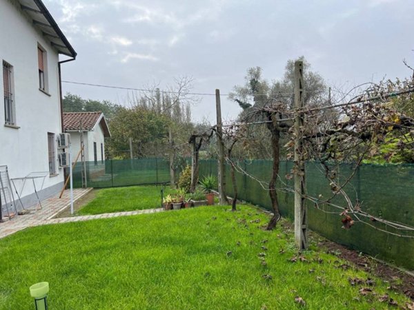 casa indipendente in vendita a Molinella in zona San Pietro Capofiume