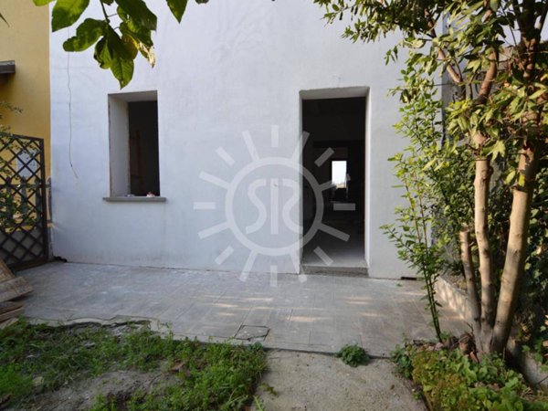 casa indipendente in vendita a Molinella in zona San Martino in Argine