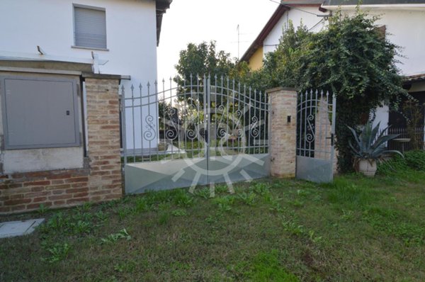 casa indipendente in vendita a Molinella in zona San Martino in Argine