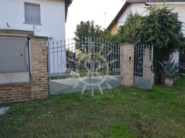 casa indipendente in vendita a Molinella in zona San Martino in Argine