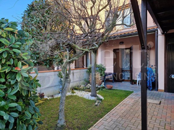 casa indipendente in vendita a Molinella