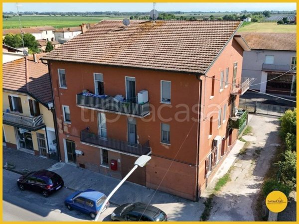 locale commerciale in vendita a Molinella in zona Marmorta