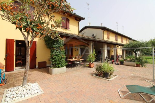 casa indipendente in vendita a Molinella