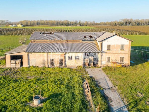 casa indipendente in vendita a Molinella