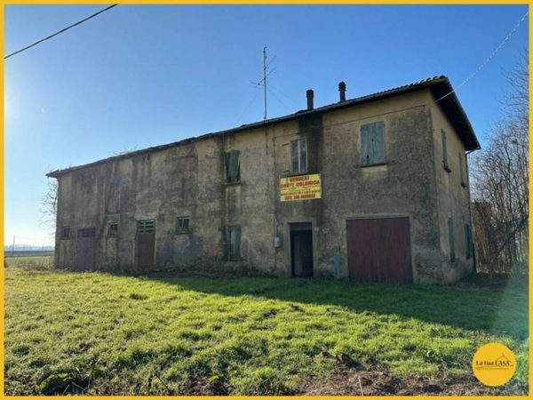 locale di sgombero in vendita a Molinella
