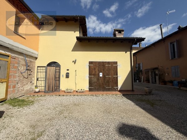 casa semindipendente in vendita a Molinella in zona San Pietro Capofiume