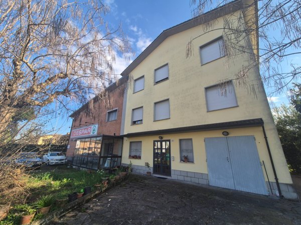 negozio in vendita a Molinella