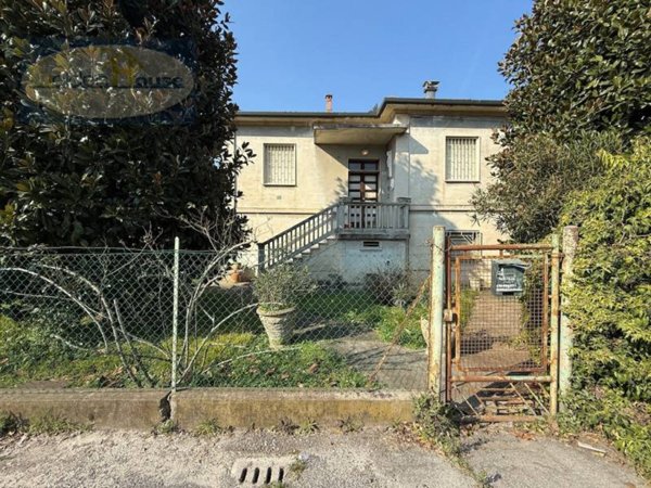 casa indipendente in vendita a Molinella