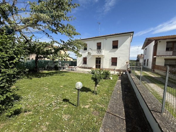 casa indipendente in vendita a Molinella in zona Marmorta