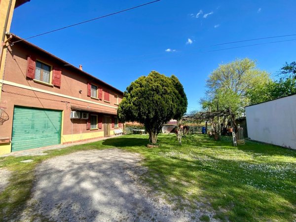 casa indipendente in vendita a Molinella