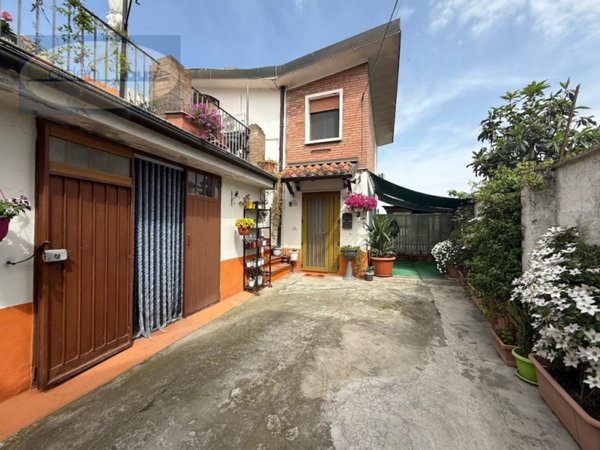 casa semindipendente in vendita a Molinella in zona San Pietro Capofiume