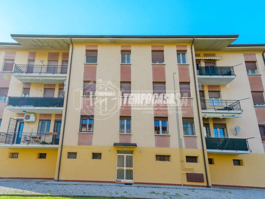 appartamento in vendita a Molinella in zona San Martino in Argine