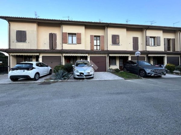 casa indipendente in vendita a Molinella in zona San Martino in Argine