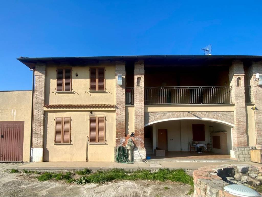 casa indipendente in vendita a Molinella