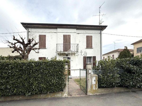 appartamento in vendita a Molinella in zona San Martino in Argine