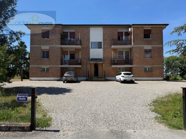 appartamento in vendita a Molinella in zona San Pietro Capofiume