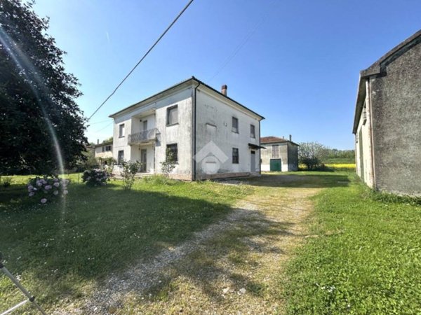 casa indipendente in vendita a Molinella