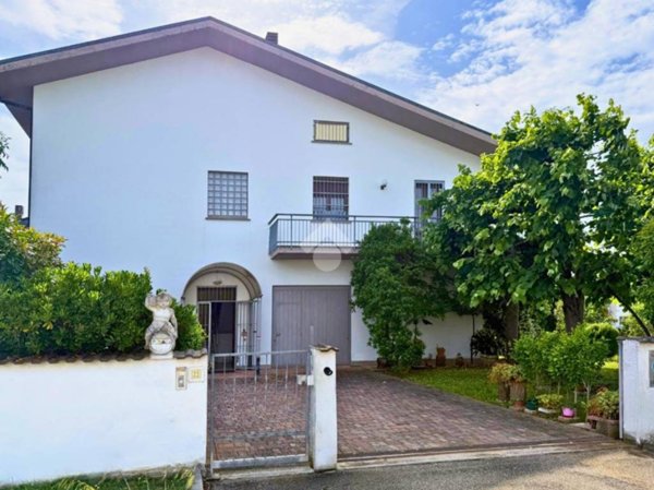 casa indipendente in vendita a Molinella