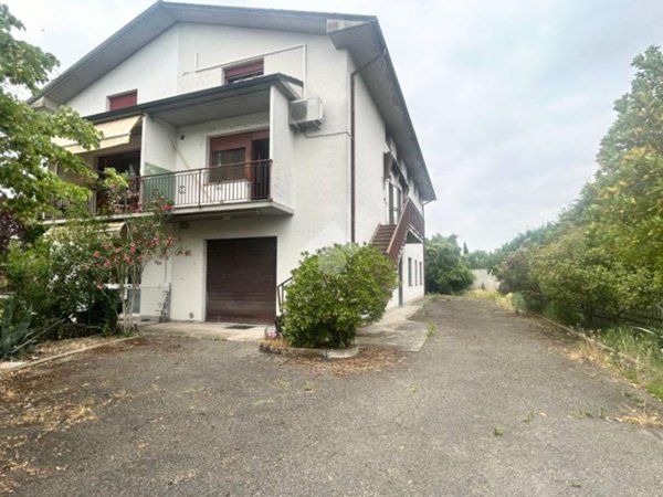 casa indipendente in vendita a Molinella