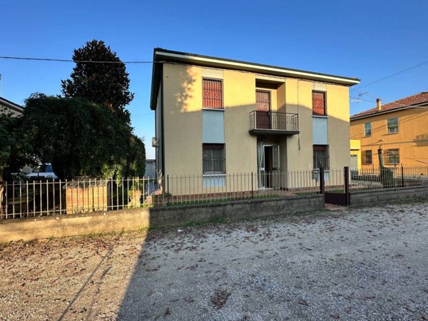 casa indipendente in vendita a Molinella