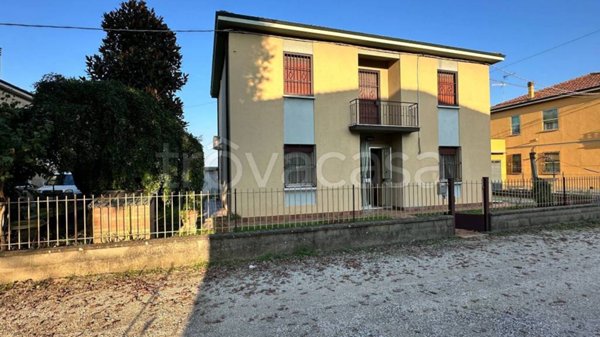 casa indipendente in vendita a Molinella in zona San Pietro Capofiume