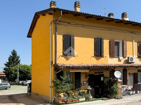 casa indipendente in vendita a Molinella