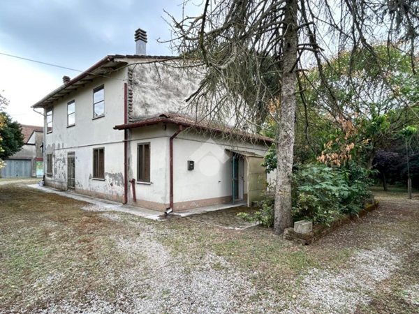 casa indipendente in vendita a Molinella in zona San Pietro Capofiume