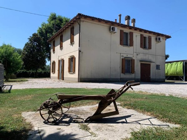 casa indipendente in vendita a Molinella
