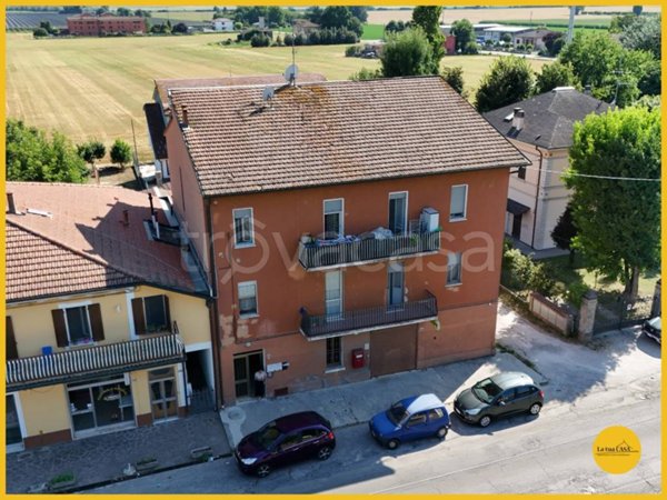 appartamento in vendita a Molinella in zona Marmorta