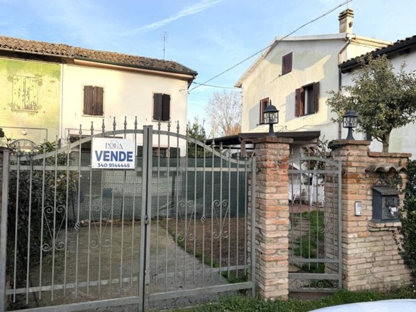 casa indipendente in vendita a Molinella in zona San Pietro Capofiume