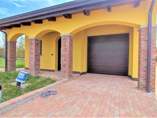 casa indipendente in vendita a Molinella