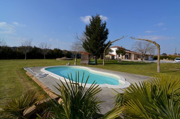 casa indipendente in vendita a Molinella in zona Marmorta