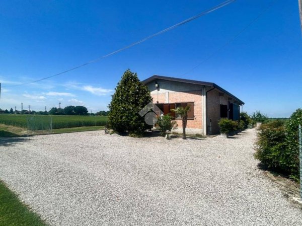 casa indipendente in vendita a Molinella