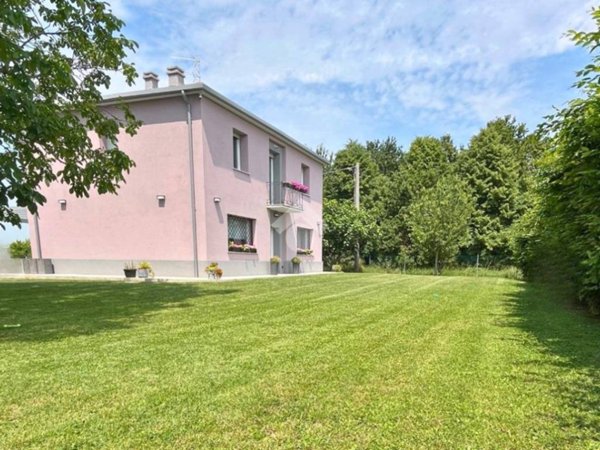 casa indipendente in vendita a Molinella