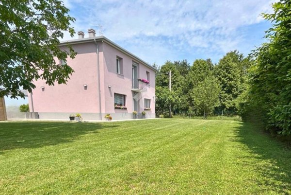 casa indipendente in vendita a Molinella