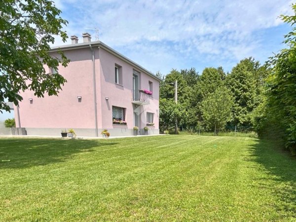 casa indipendente in vendita a Molinella