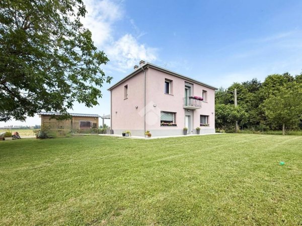 casa indipendente in vendita a Molinella