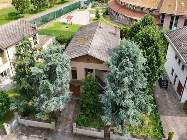 casa indipendente in vendita a Molinella