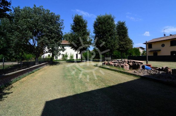 negozio in vendita a Molinella in zona Selva Malvezzi