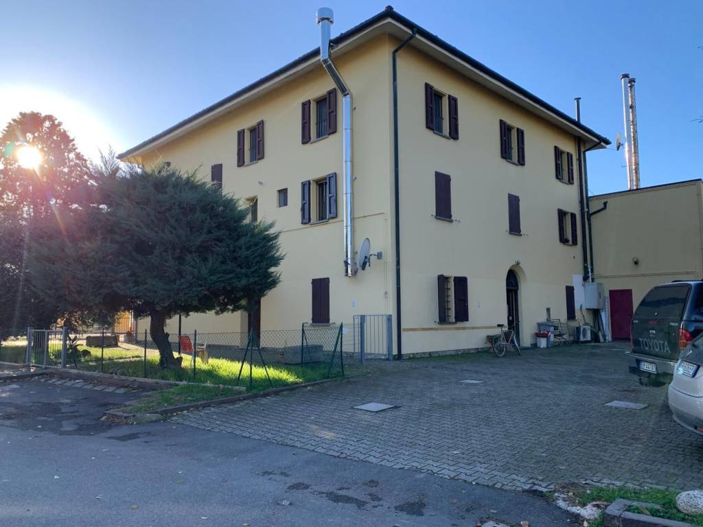 appartamento in vendita a Molinella in zona Marmorta