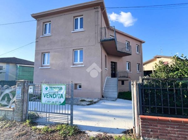 casa indipendente in vendita a Molinella in zona San Pietro Capofiume