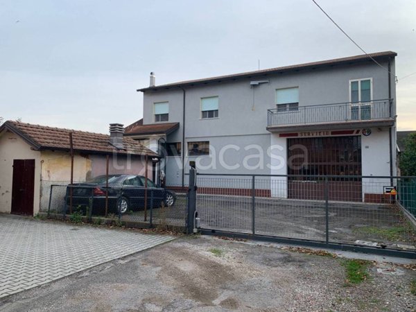 appartamento in vendita a Molinella in zona Marmorta