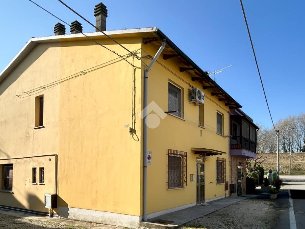 casa indipendente in vendita a Molinella