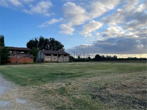 casa indipendente in vendita a Molinella in zona Selva Malvezzi
