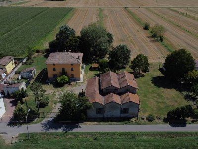 casa indipendente in vendita a Molinella