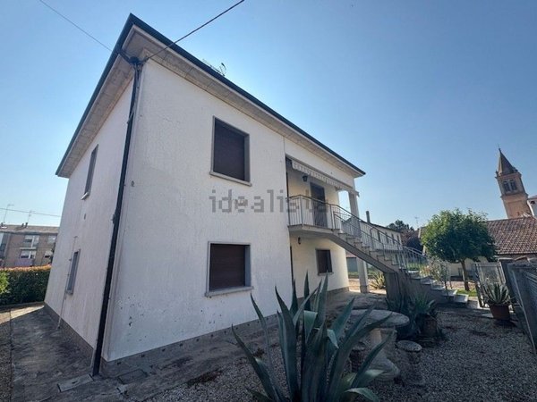 casa indipendente in vendita a Molinella in zona San Martino in Argine