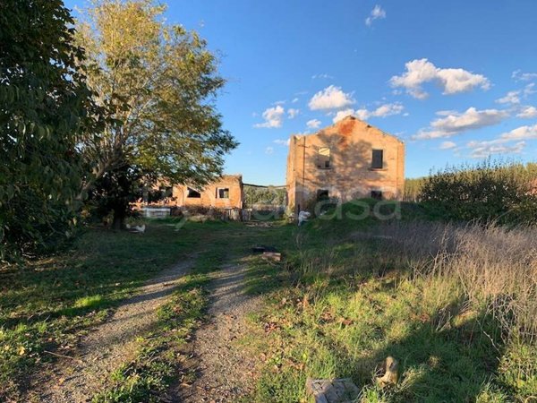 rudere in vendita a Molinella